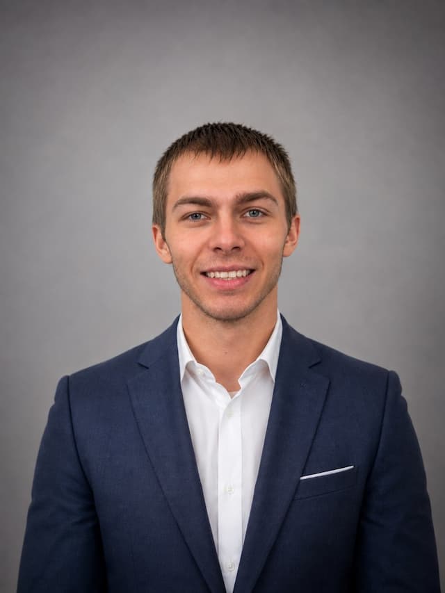 Davin Hardrock, Operations Manager